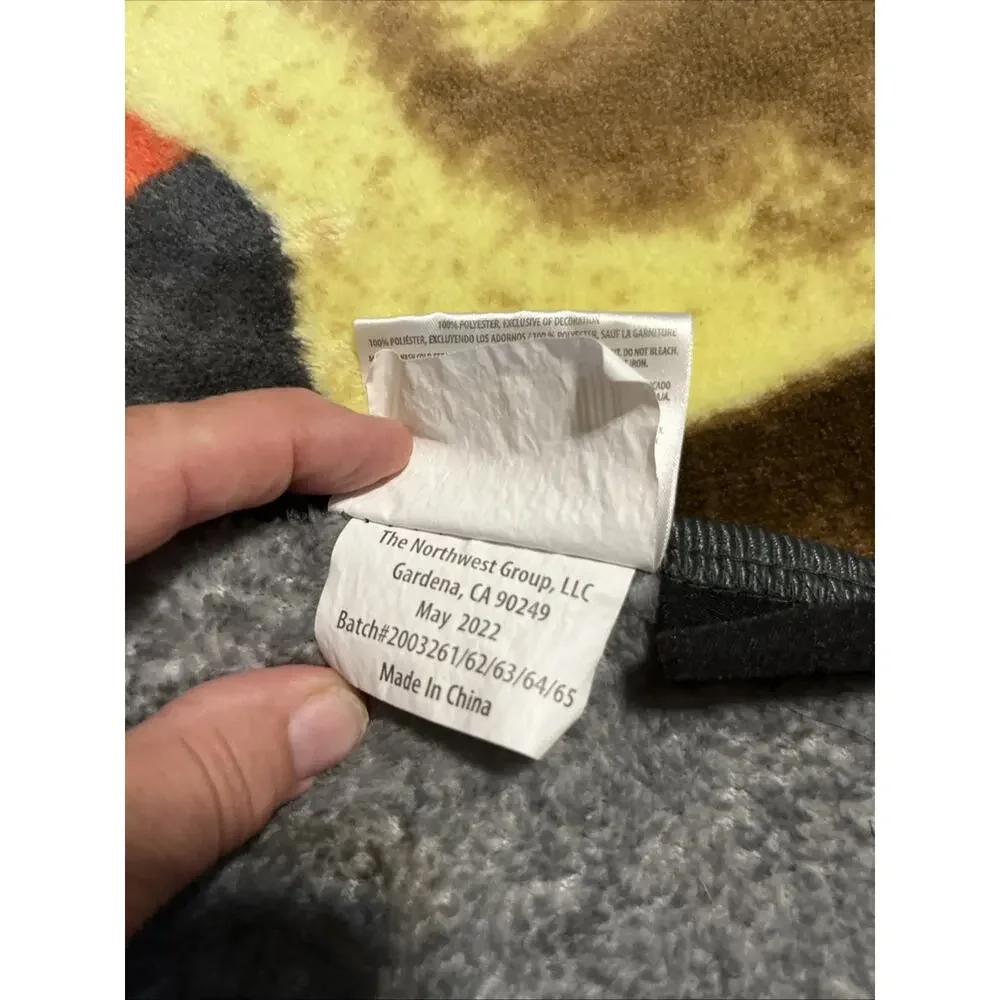 Star Wars The Mandalorian “Come To The Cute Side” Grogu Plush  Blanket Throw